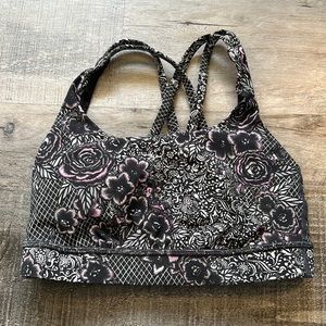 Lululemon sports bra - strapped back